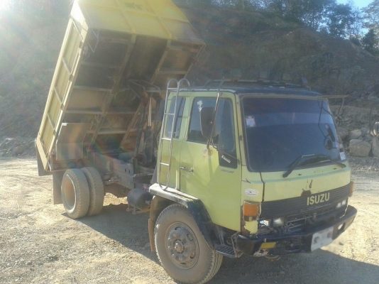 Isuzu ftr  ยาง9