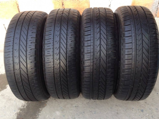ยาง GOOD YEAR 185-65-14 ปี 11 4 เส้น 2000 สภาพสวยๆไม่บวมดอกยางเหลือเยอะวิ่งใด้อีกนานค่ะ