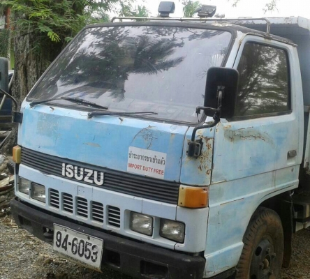 หกล้อ อีซูซุ NKR57Epawer ดั้มเล็ก 3คิว สภาพดีเดิมๆพร้อมใช้งาน ราคาถูกๆ 165,000บ มีใบซื้อขาย (ไม่มีเล่มทะเบียน) ครับท่าน