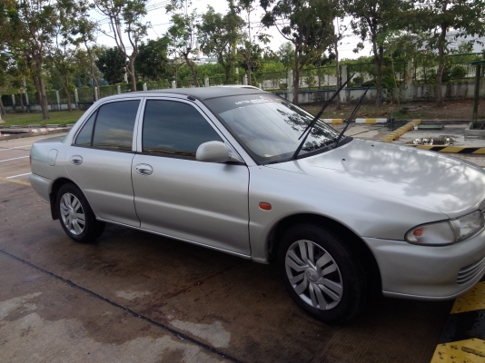 E car สภาพดี ราคาถูก