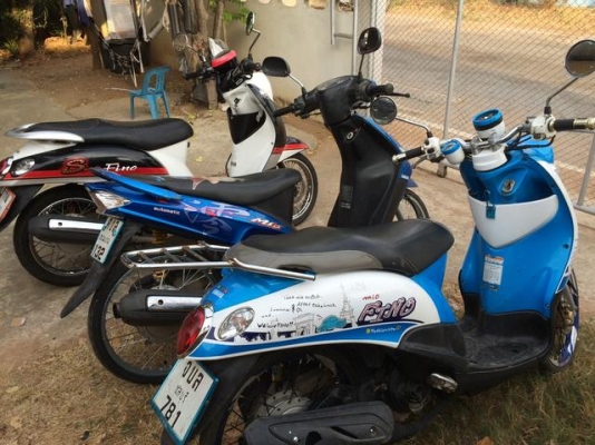 ขายเหมา 3 คันถูกๆทะเบืยนเต็มทั้ง3คัน ขายเหมา 3 คันถูกๆทะเบืยนเต็มทั้ง3คัน