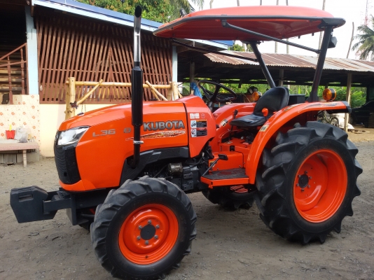 ปัญญาแทรคเตอร์..จัดมาให้ครับ ด่วน!!!คูโบต้า L3608 ตัวเปล่า