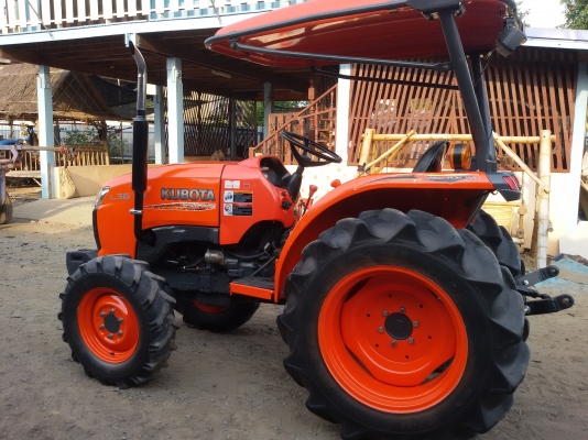 ปัญญาแทรคเตอร์..จัดมาให้ครับ ด่วน!!!คูโบต้า L3608 ตัวเปล่า