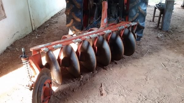 ตราช้าง 6x22นิ้วครับ