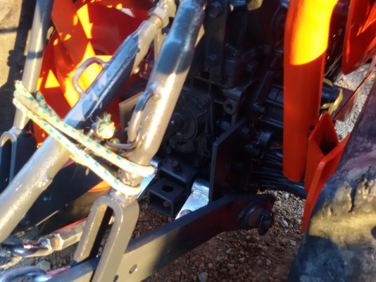 ปัญญาแทรคเตอร์..จัดมาให้ครับ ด่วน!!!คูโบต้า B2420 ตัวเปล่า