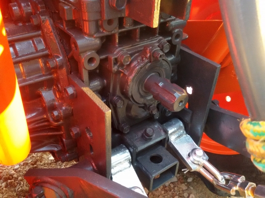 ปัญญาแทรคเตอร์..จัดมาให้ครับ ด่วน!!!คูโบต้า B2420 ตัวเปล่า