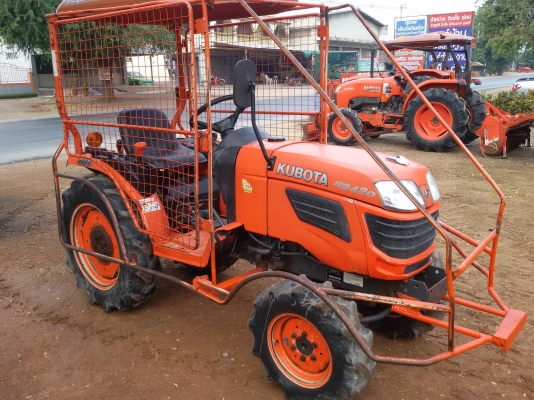 ปัญญาแทรคเตอร์..จัดมาให้ครับ ด่วน!!!คูโบต้า B2420 ตัวเปล่า
