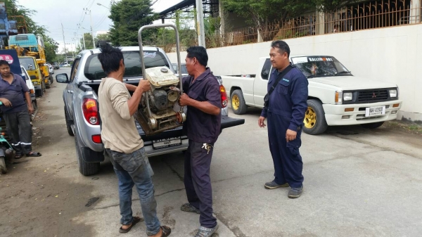 ส่งแล้วครับ เครื่องตบดิน พื้นเรียบ พร้อมใช้ ขอบคุณเสี่ยชลบุรีครับ