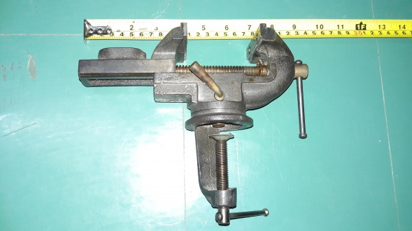 ขายปากกาจับชิ้นงานเยอรมัน GERMANY.ปากกว้าง2.5"