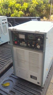 เครื่องเชื่อมพลาสติกระบบอัลตร้าโซนิค ( ULTRASONIC WELDER ) จากญี่ปุ่น ยี่ห้อ CHO - ONPA KOGYO  ขนาดถึง 600  W. ความถี่ถึง 19 kHz. (มีแค่ 6 เครื่อง )