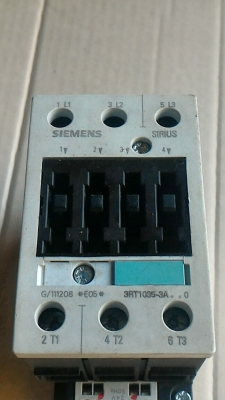 แมกเนติกคอนแทคเตอร์ SIEMENS จากเยรมันทนกระแสได้ถึง 60 A.แบบใช้ไฟเสี้ยงคอยล์ 24 V.