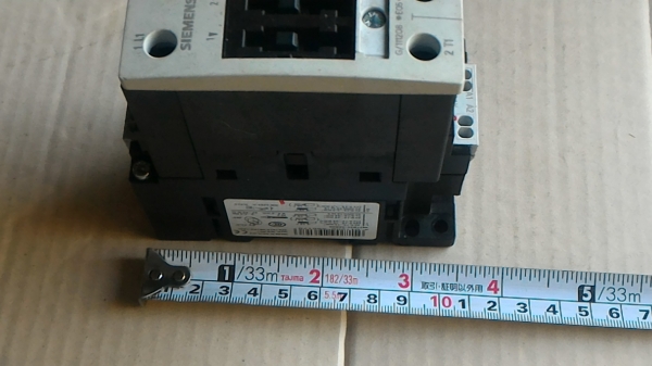 แมกเนติกคอนแทคเตอร์ SIEMENS จากเยรมันทนกระแสได้ถึง 60 A.แบบใช้ไฟเสี้ยงคอยล์ 24 V.