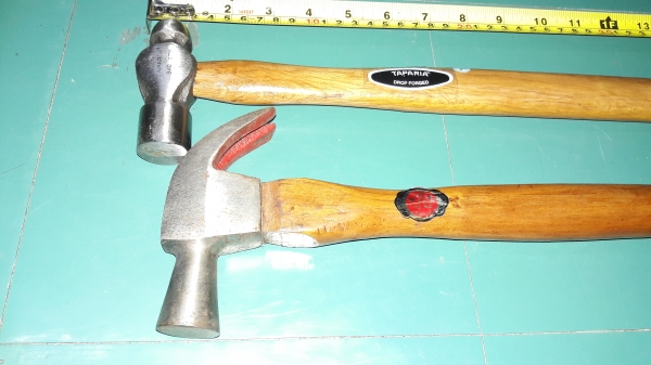 ขายค้อนหงอนตราเพชร ค้อนตุ้มTAPARIA 340กรัม งานเก่าเก็บเหล็กเหนียว