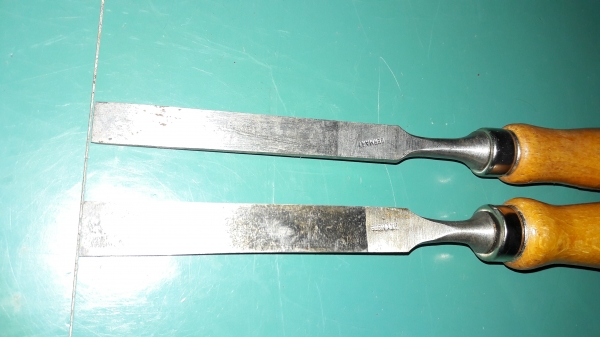 ขายสิ่วอินทรีสมอชุด2ขนาด งานเก่าเก็บเยอรมันMade in Germany.