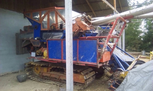 ขายรถเกี่ยวไทเส็งอุ้ม รถสวยราคา เร้าใจ!!!