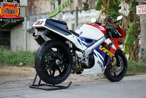 วุฒิ นนบุรี HONDA VFR NC30 รถสวยเดิมทะเบียนพร้อมโอนเครื่องยนต์ดีมากๆ วุฒิ นนบุรี HONDA VFR NC30 รถสวยเดิมทะเบียนพร้อมโอนเครื่องยนต์ดีมากๆ