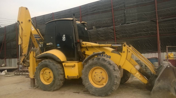 ขายรถตักหน้าขุดหลัง KOMATSU WB97s ขายดาวน์ 290000 ติดไฟแนนซ์กรุงศรี 600000 รวม 890000