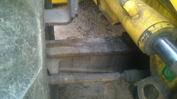 ขายรถตักหน้าขุดหลัง KOMATSU WB97s ขายดาวน์ 290000 ติดไฟแนนซ์กรุงศรี 600000 รวม 890000