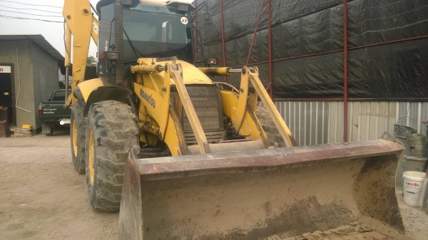 ขายรถตักหน้าขุดหลัง KOMATSU WB97s ขายดาวน์ 290000 ติดไฟแนนซ์กรุงศรี 600000 รวม 890000