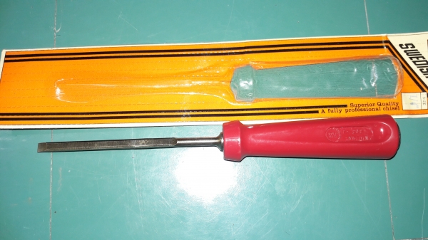 ขายสิ่วเหรียญทองใหม่เก่าเก็บ ขนาด1/4" GOLDSEAL. Made in Sweden. ขายสิ่วเหรียญทองใหม่เก่าเก็บ ขนาด1/4" GOLDSEAL. Made in Sweden.