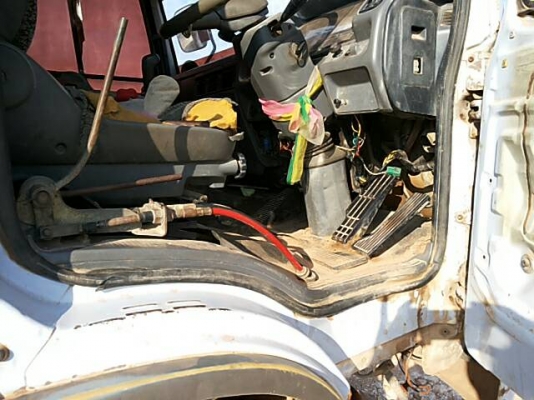 ขายรถทุก 10 ล้อดัมพ์ HINO FM17 ใส่เครื่อง JO8C 260 แรงม้า ช่วงล่าง ZM หัวสมอ แจ้งลงเล่มทุกอย่าง ราคา 680000