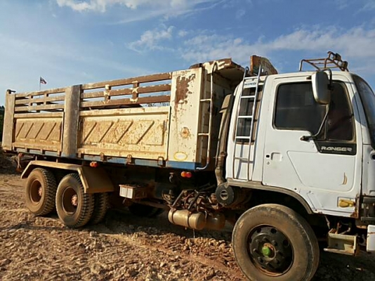 ขายรถทุก 10 ล้อดัมพ์ HINO FM17 ใส่เครื่อง JO8C 260 แรงม้า ช่วงล่าง ZM หัวสมอ แจ้งลงเล่มทุกอย่าง ราคา 680000