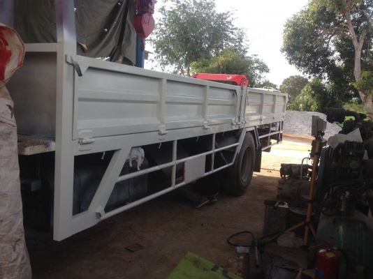 ขาย HINO MEGA FG 6 ล้อ เครน 5 ตัน บูม 6 เหลี่ยม 3 ปลอก ขาเหลี่ยม ขาย HINO MEGA FG 6 ล้อ เครน 5 ตัน บูม 6 เหลี่ยม 3 ปลอก ขาเหลี่ยม