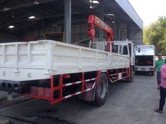 ขาย HINO MEGA FG 6 ล้อ เครน 5 ตัน บูม 6 เหลี่ยม 3 ปลอก ขาเหลี่ยม ขาย HINO MEGA FG 6 ล้อ เครน 5 ตัน บูม 6 เหลี่ยม 3 ปลอก ขาเหลี่ยม