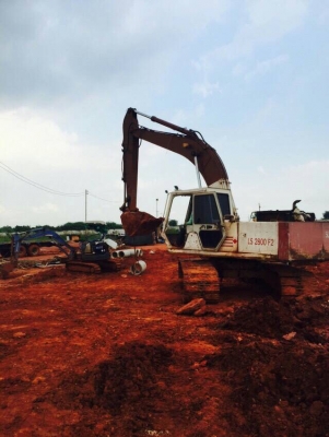 ขายรถแบคโฮ SUMITOMO 2800 F2 รถ 200 ราคา 380000