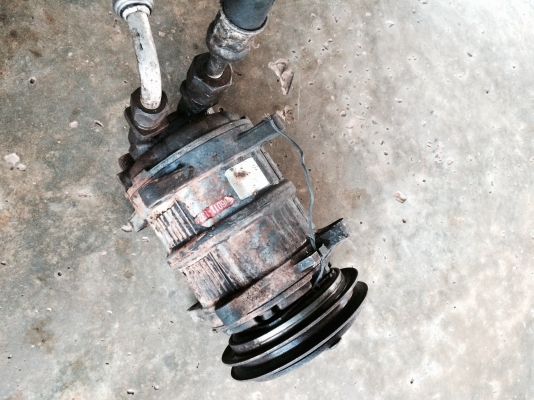 คอมแอร์ แท้เดิม ติดเครื่องมิตซู 4d56 พร้อมใช้