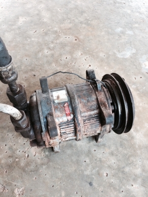 คอมแอร์ แท้เดิม ติดเครื่องมิตซู 4d56 พร้อมใช้