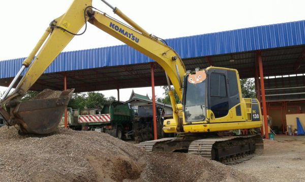 ขายรถแบคโฮ KOMATSU PC130-8 เอกสารใบแจ้งจำหน่าย ไมล์ 12000 ชม.ราคา 1250000