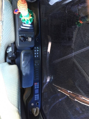 ขายรถแบคโฮ CAT 320D เอกสารเล่มทะเบียน 11440 ชม.ราคา 1800000