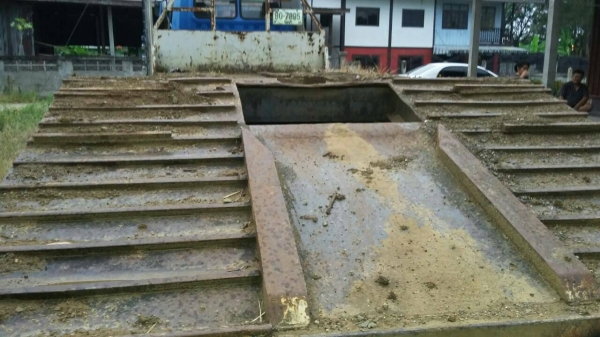 สิบล้อ ฮีโน่ KT725 EH700 สโลส2เพา เทนเลอร์บรรทุก แม็คโค 200 สภาพพร้อมใช้ เล่มทะเบียนพร้อมโอน