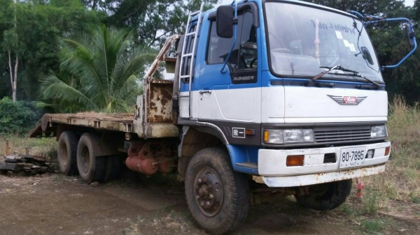 สิบล้อ ฮีโน่ KT725 EH700 สโลส2เพา เทนเลอร์บรรทุก แม็คโค 200 สภาพพร้อมใช้ เล่มทะเบียนพร้อมโอน