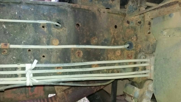 สิบล้อ ฮีโน่ KT725 EH700 สโลส2เพา เทนเลอร์บรรทุก แม็คโค 200 สภาพพร้อมใช้ เล่มทะเบียนพร้อมโอน