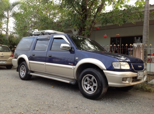 อีซูซุ ไทยรุ่ง แอดเวนเจอ อีซูซุ ไทยรุ่ง แอดเวนเจอ