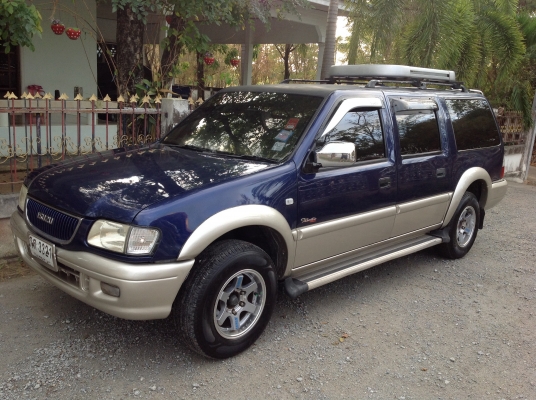 อีซูซุ ไทยรุ่ง แอดเวนเจอ อีซูซุ ไทยรุ่ง แอดเวนเจอ