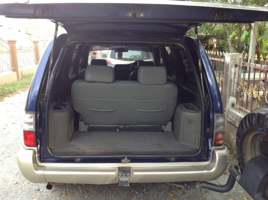 อีซูซุ ไทยรุ่ง แอดเวนเจอ อีซูซุ ไทยรุ่ง แอดเวนเจอ