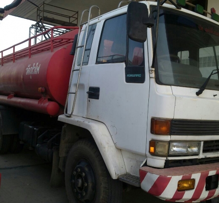 สิบล้อ อีซูชุ ร็อคกี้ 175เพาเดียว บรรทุกถังน้ำมัน 16,000ลิต ปั้มอุปกรณ์ ครบ สภาพดีพร้อมใช้งาน ทะเบียนพร้อมโอน