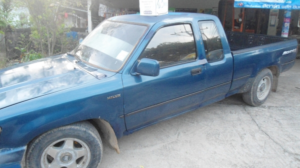 ขายโตโยต้าปี 37  พวงมาลัยพาเวอร์  แอเย็น เอกสารทะเบียนเต็ม พร้อมโอน