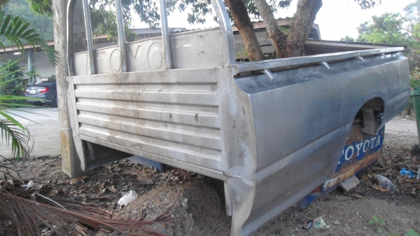 ขายกะบะเลส โตโยต้าไมตี้เอ็ก สวยๆครับ ขายกะบะเลส โตโยต้าไมตี้เอ็ก สวยๆครับ