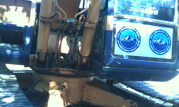 ขายด่วน KOMATSU PC120-3 สภาพพร้อมใช้งาน เครื่องเดิมปั้มเดิม โซ่ช่วงล่างสวย รถพร้อมทำงานแอร์เย็นครับ