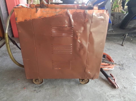 ตู้เชื่อมพลัง MAKITA ARC 300