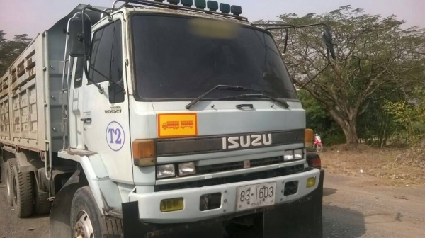 ขายครับ IZUSU 240 นางฟ้าแท้เดิมๆครับปี 47สวยๆครับยาง90 เปร์อเซ็น คัสซีสวยครับ เครื่องดี พร้อมใช้งานครับ