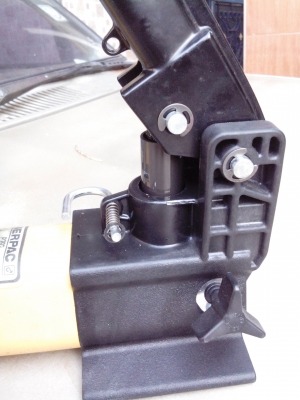 ปั๊มไฮดรอริกโยกมือ ENERPAC P392 Made in USA