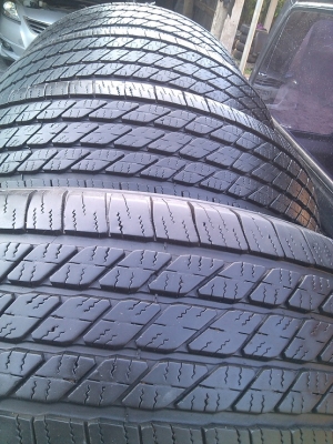 ล้อ ขอบ 17 สีทอง ไร้ริ้วรอยคับ หน้ากว้าง 8.5 หลัง 9.5