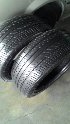 235/50R18 JINYU มี 2 สวย หนา ไม่มีปะ มี 2 เส้น tel081-427-3941ไอดีไลน์a autobot107
