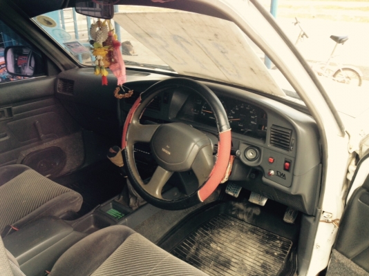 ขาย Toyota Mighty x cab สีขาว เครื่อง 2L2/2500 Turbo แอร์เย็นวิทยุดัง ล้อแม็ค ขาย 85,000 ขาย Toyota Mighty x cab สีขาว เครื่อง 2L2/2500 Turbo แอร์เย็นวิทยุดัง ล้อแม็ค ขาย 85,000