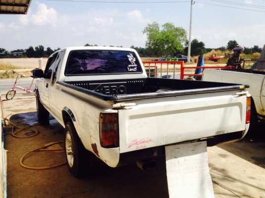 ขาย Toyota Mighty x cab สีขาว เครื่อง 2L2/2500 Turbo แอร์เย็นวิทยุดัง ล้อแม็ค ขาย 85,000 ขาย Toyota Mighty x cab สีขาว เครื่อง 2L2/2500 Turbo แอร์เย็นวิทยุดัง ล้อแม็ค ขาย 85,000